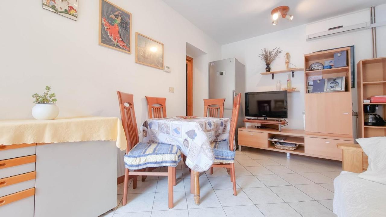 Valentino Daire Novigrad Istria Dış mekan fotoğraf